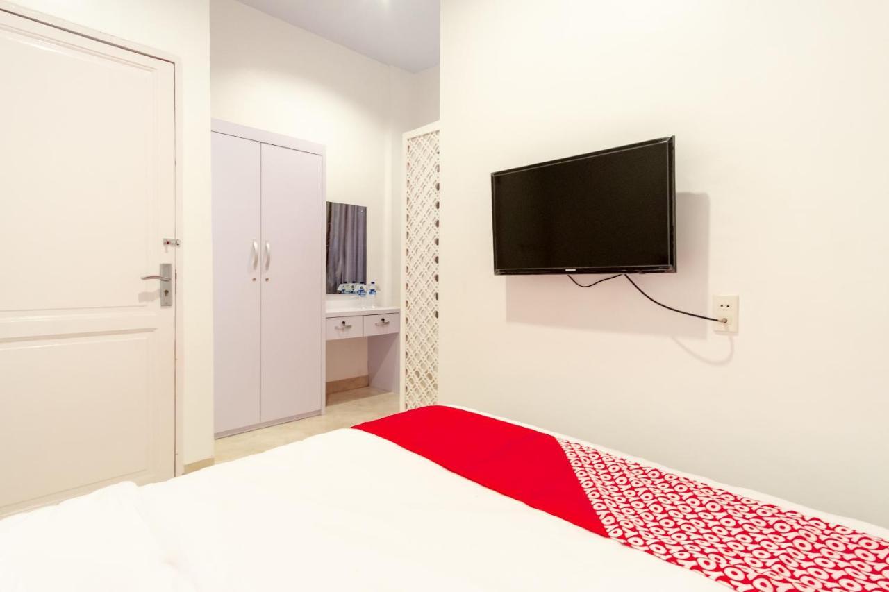 Oyo 1557 Bungas Guest House เมดาน ภายนอก รูปภาพ